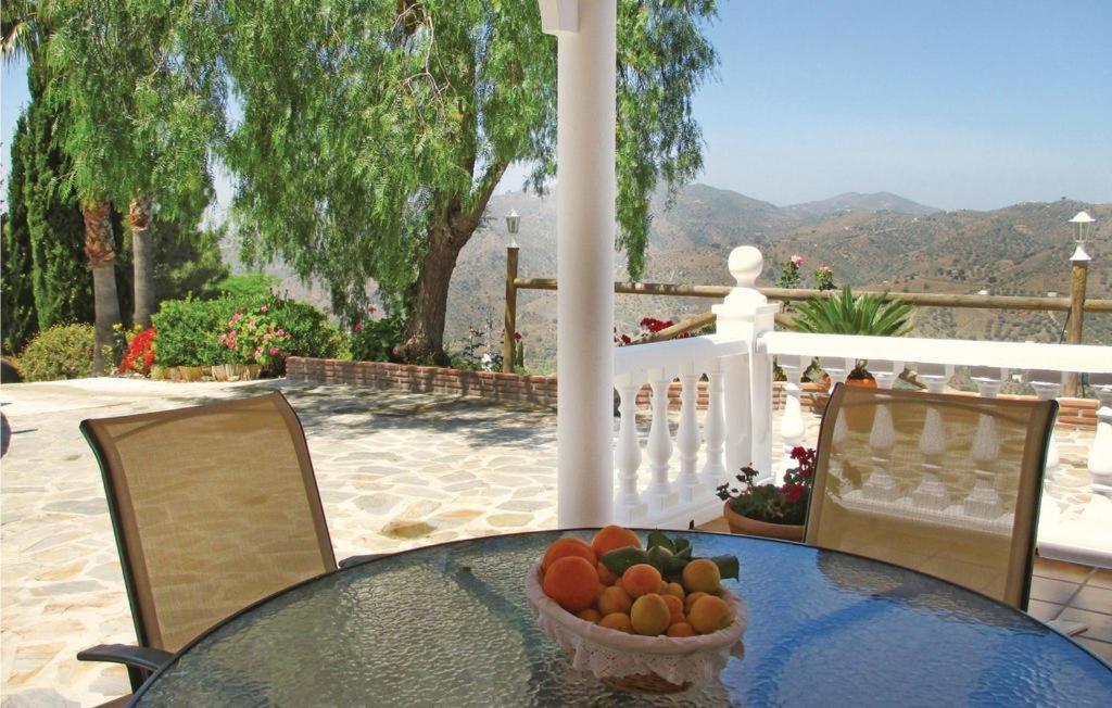 Cortijo La Rijana Villa Sayalonga Exterior photo